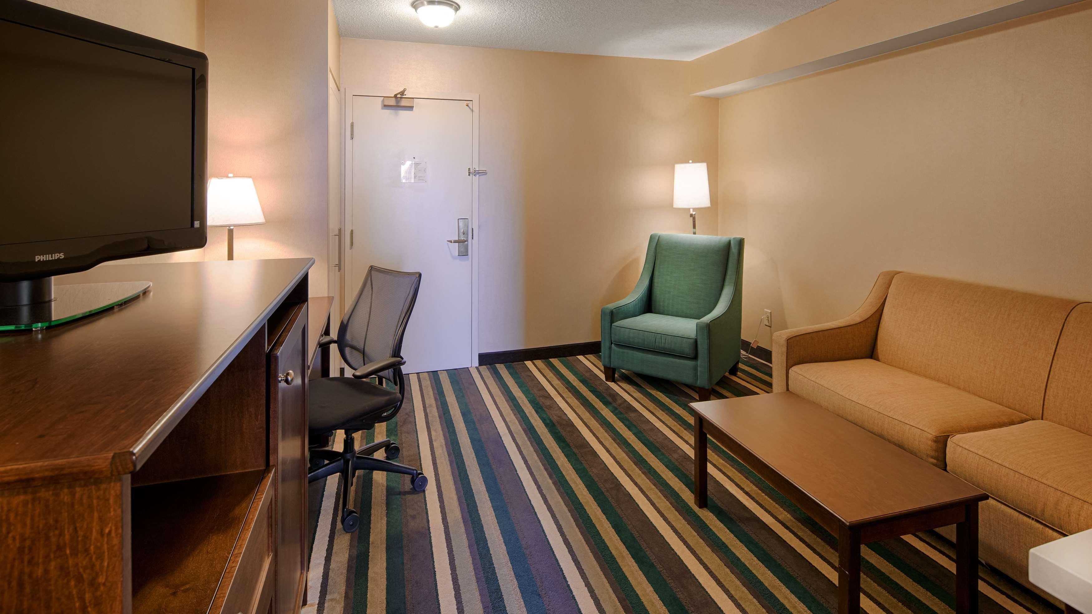 Best Western Plus Winnipeg Airport Hotel Exterior foto
