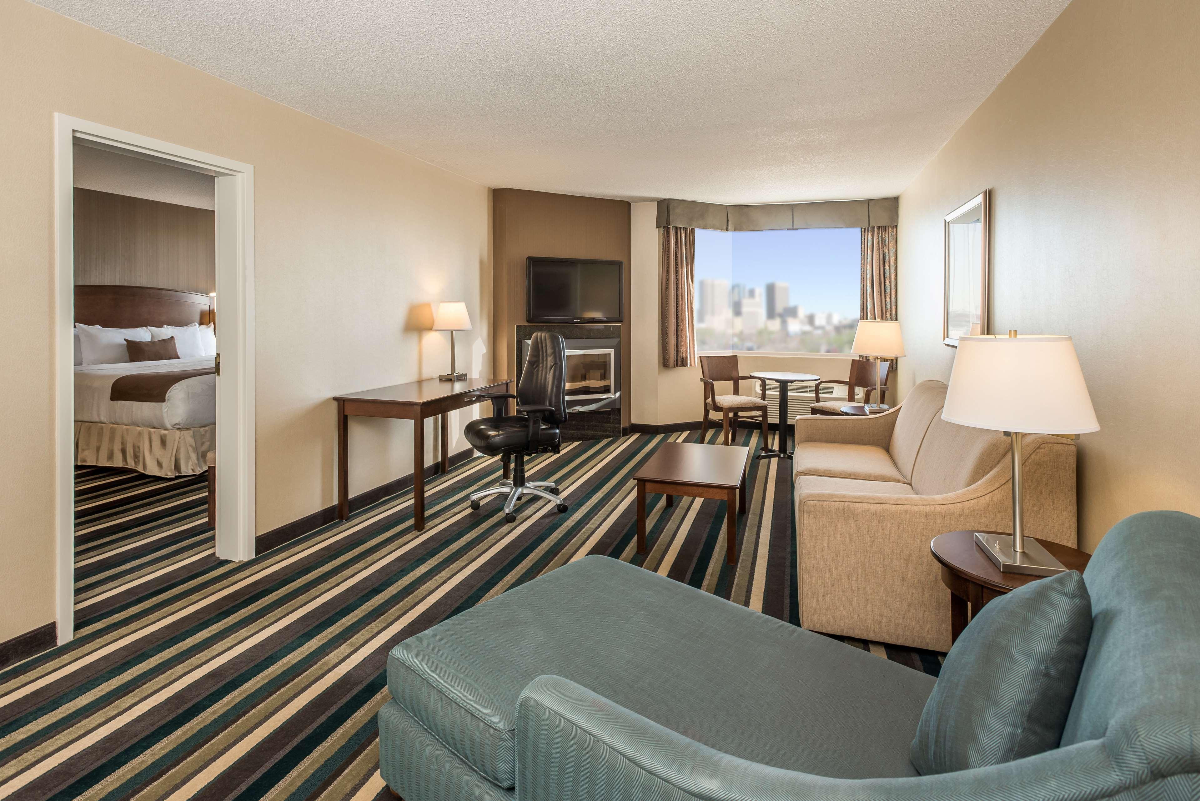 Best Western Plus Winnipeg Airport Hotel Exterior foto