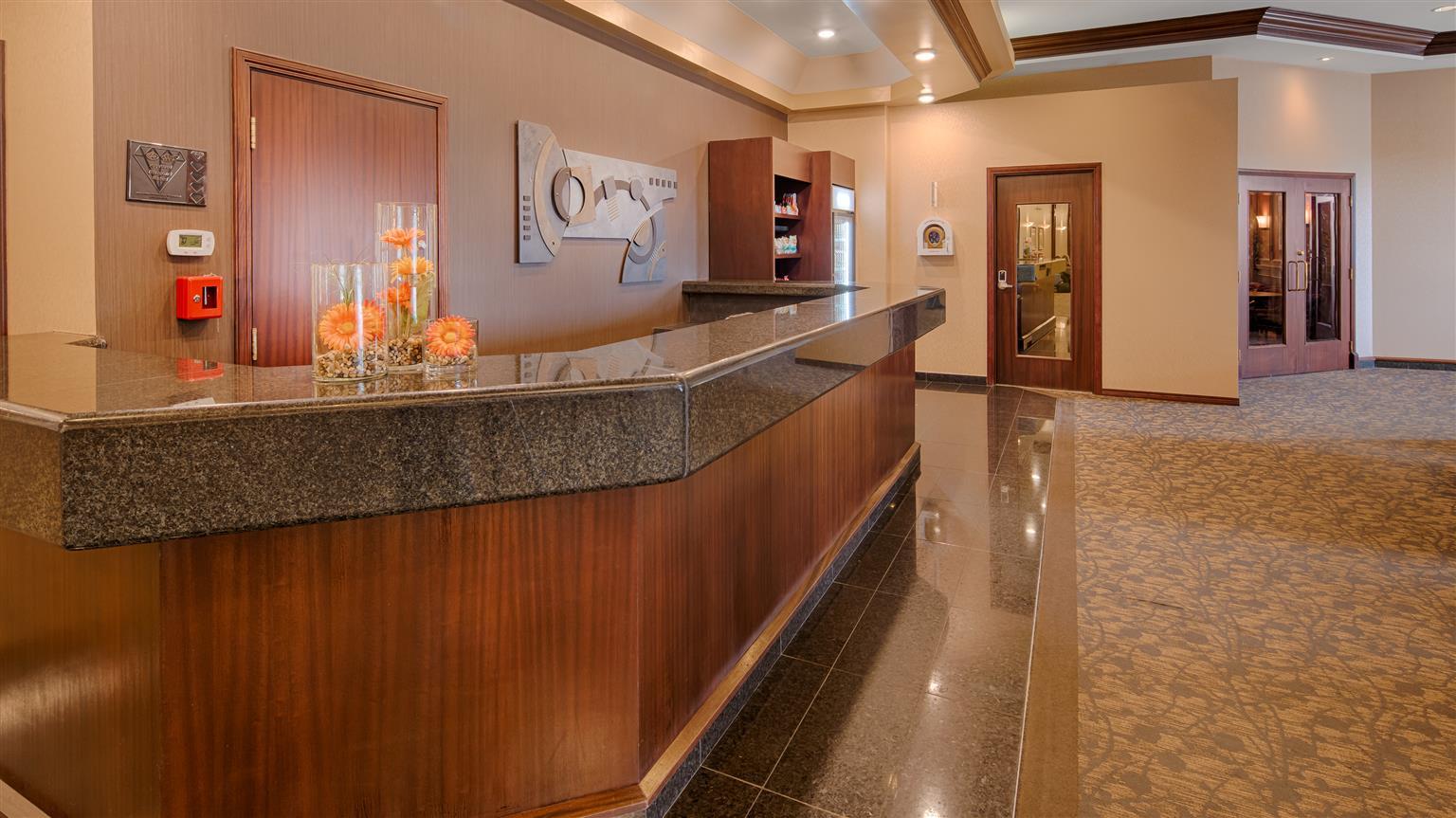 Best Western Plus Winnipeg Airport Hotel Exterior foto